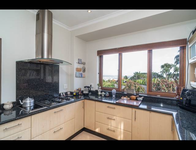 4 BEDROOM HOUSE FOR SALE IN GLENWOOD